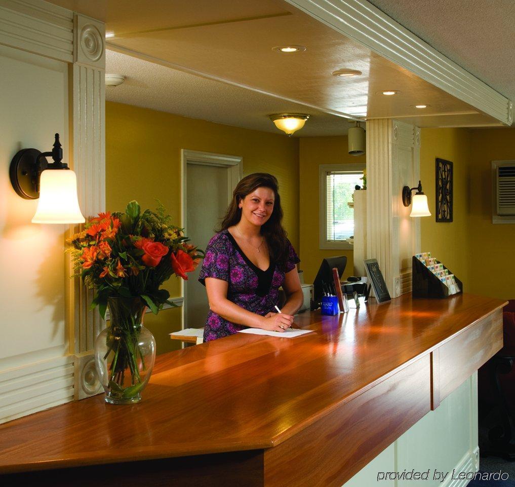Coachman Motel 2*