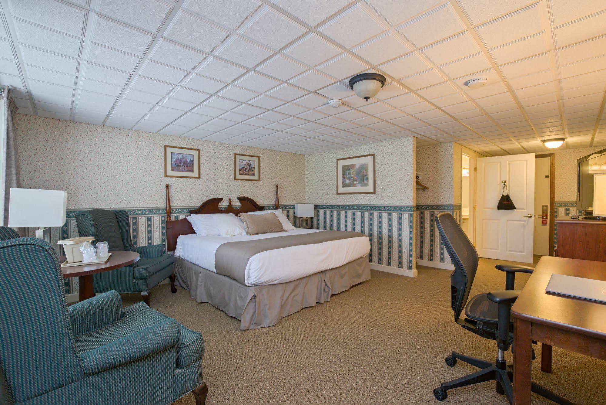 Coachman Motel Kittery